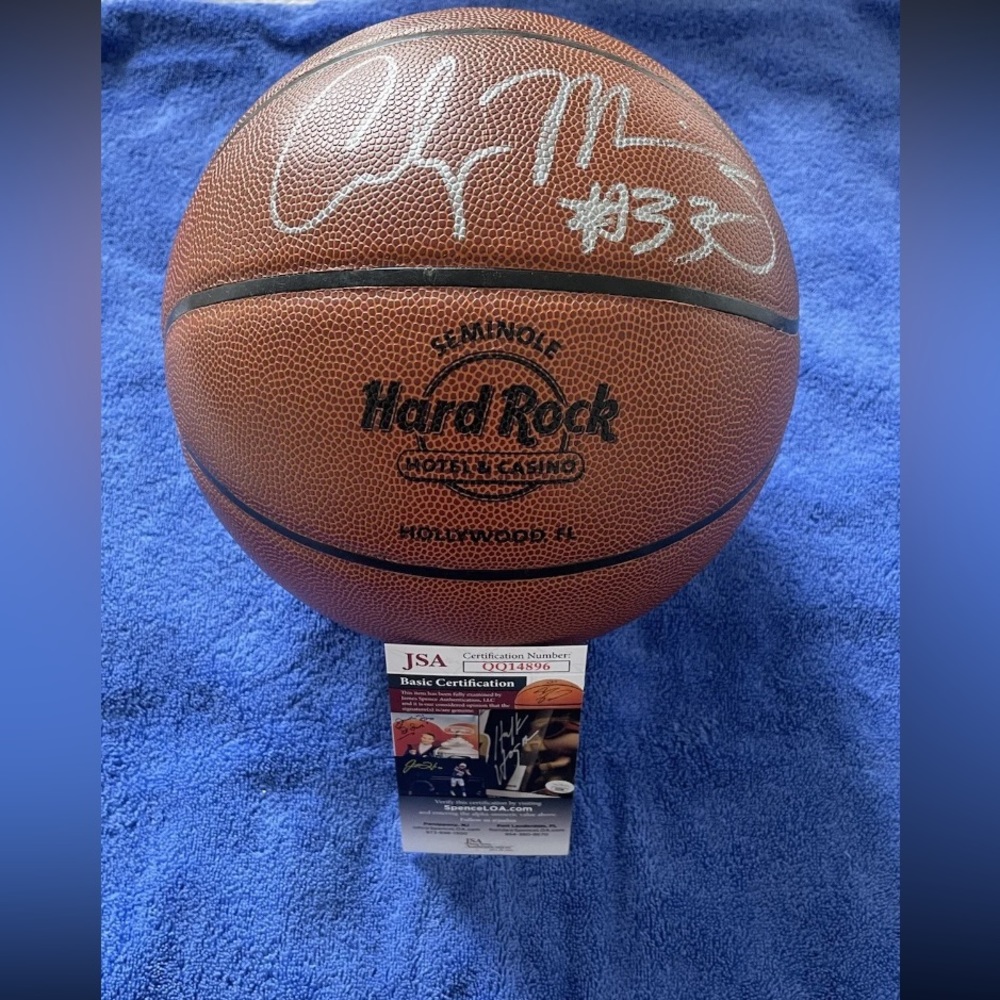 Alonzo Mourning Signed Basketball with JSA CoA